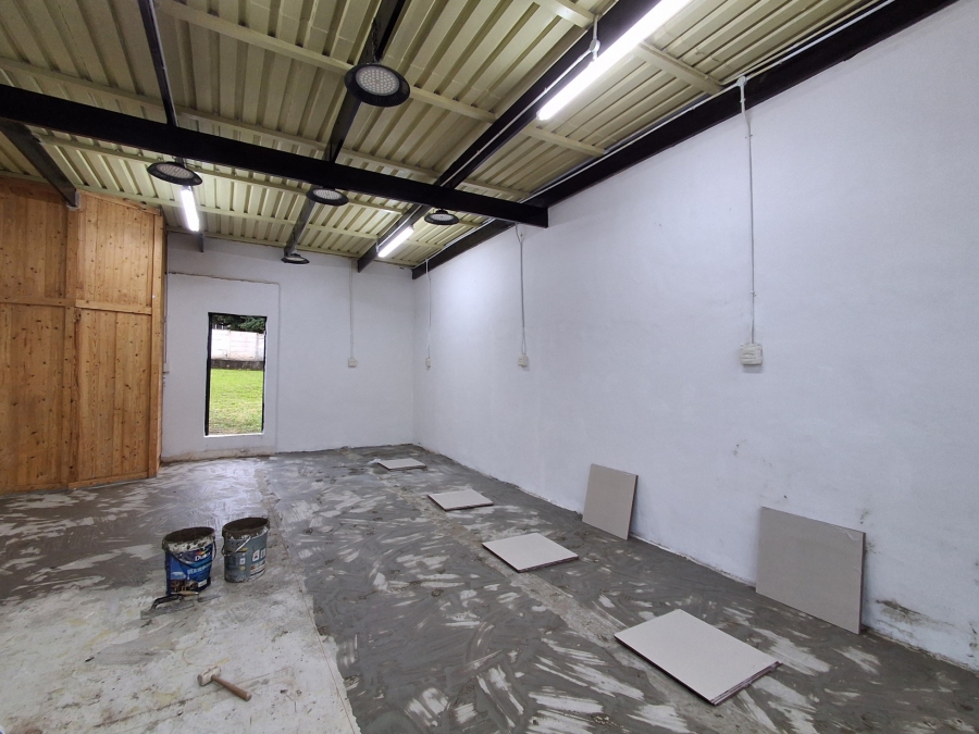 To Let Commercial Property for Rent in Amalinda Eastern Cape